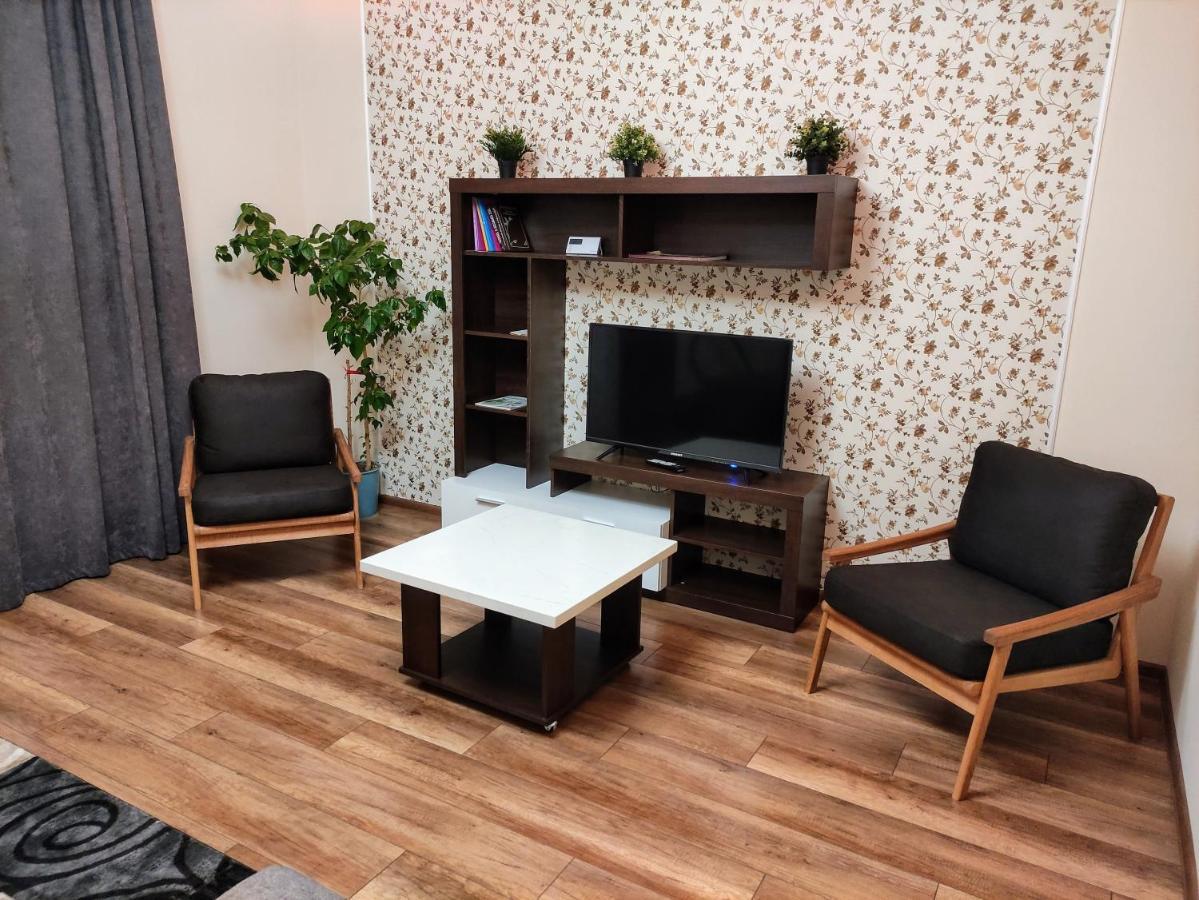 Апартаменти Двокімнатні В Центрі Міста На Ерусалимці Поруч З Фонтаном Рошен Βίνιτσα Εξωτερικό φωτογραφία
