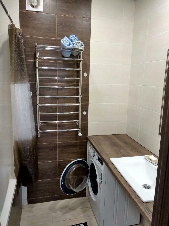 Апартаменти Двокімнатні В Центрі Міста На Ерусалимці Поруч З Фонтаном Рошен Βίνιτσα Εξωτερικό φωτογραφία